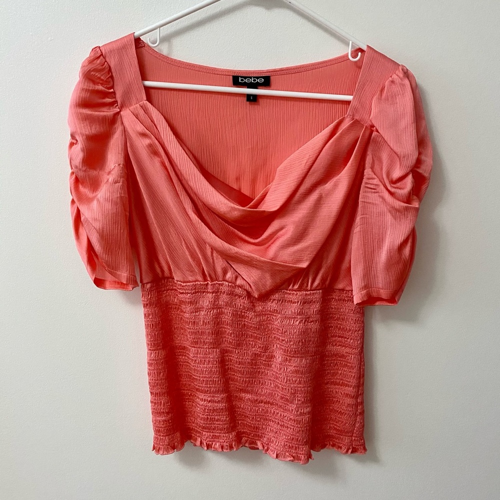 BEBE SMOCKING WAIST SILK PEACH BLOUSE